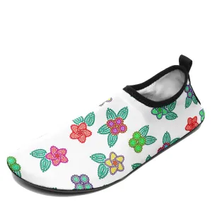 Berry Flowers White Sockamoccs Kid's Sockamoccs Slip On Shoes