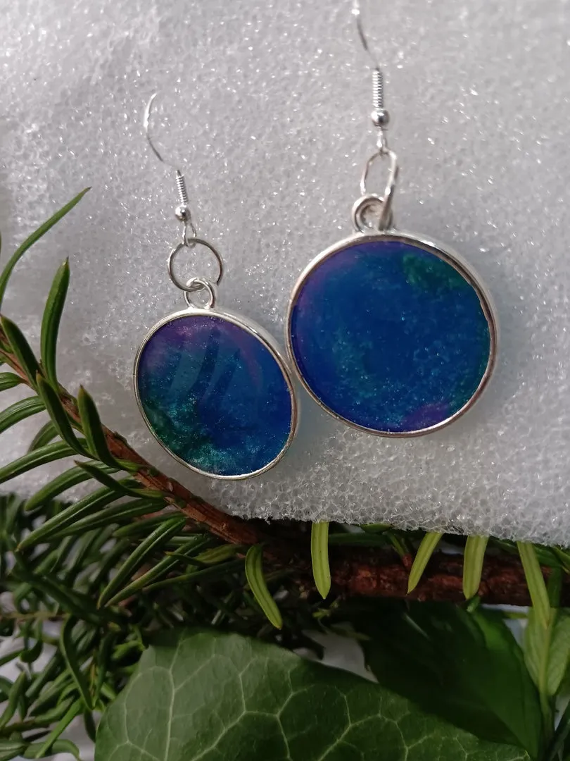 Handcrafted resin earrings for all occasions, handmade resin earrings for women, jewelry .