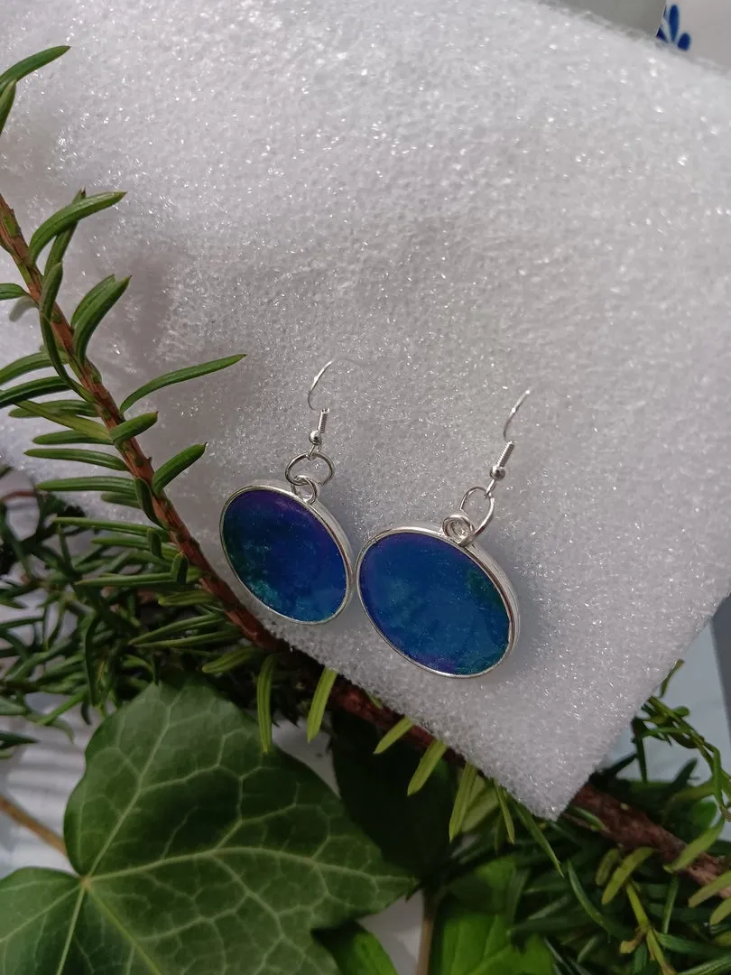 Handcrafted resin earrings for all occasions, handmade resin earrings for women, jewelry .