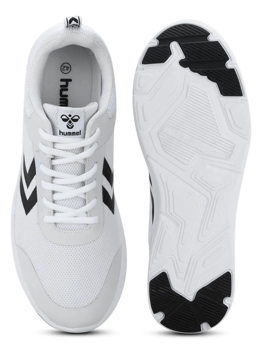 Kiel Men White Training Shoes