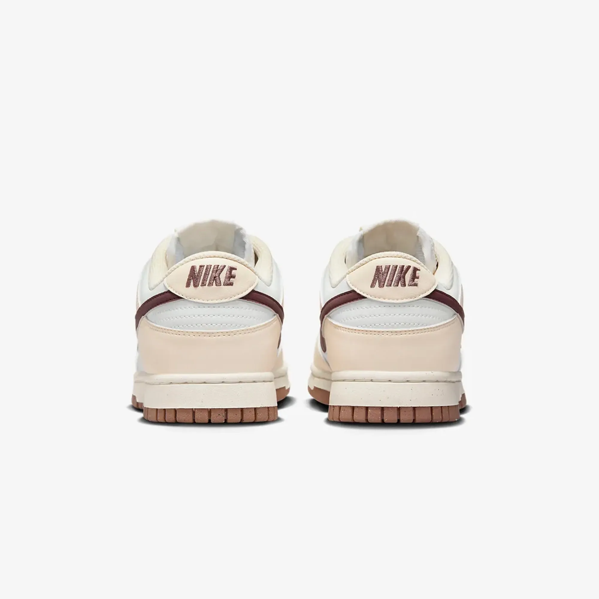 Nike | WMN'S DUNK LOW  { COCONUT MILK/SMOKEY MAUVE-SUMMIT WHITE