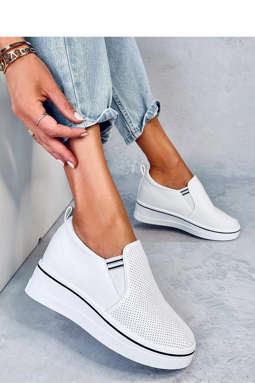 Slip-On Sneakers model 184229 Inello