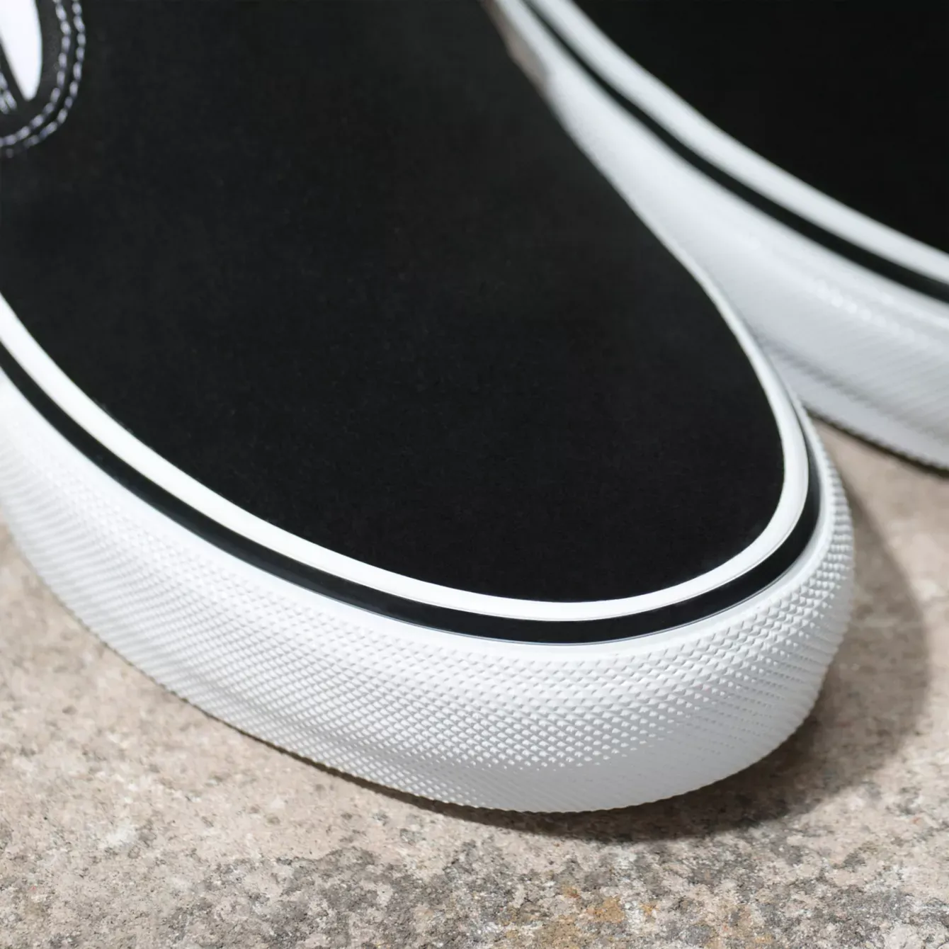 Vans Skate Slip-On Shoe - Black/White