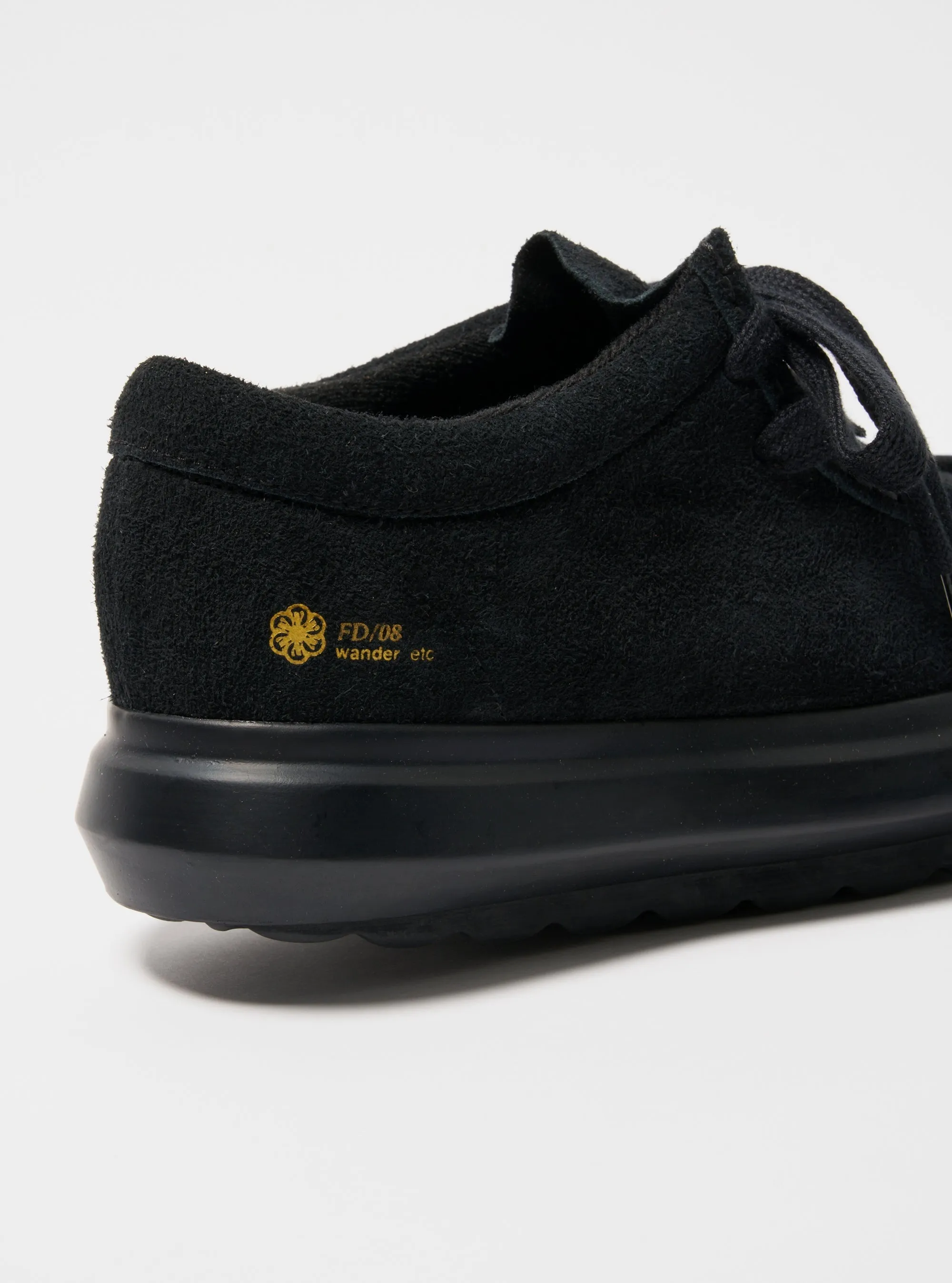 Wander FD/08 in Black Hairy Suede